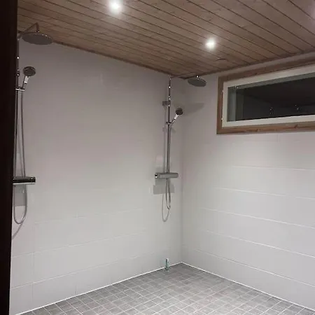 Aurinkola Apartman *